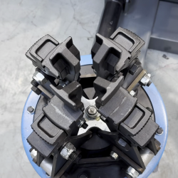 B1500 Extra | Máy ra vào lốp xe tải kiểu đứng, đa năng
